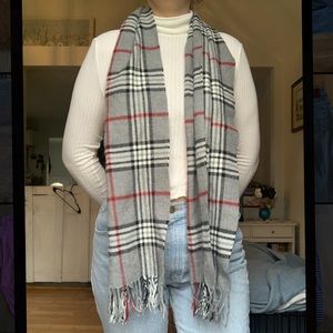 Plaid scarf